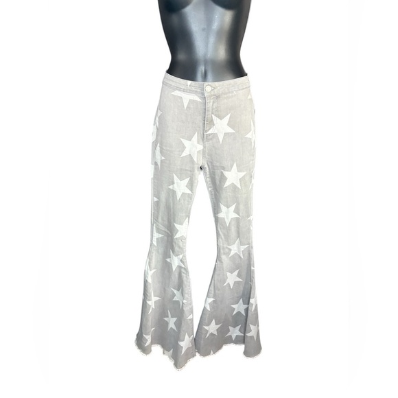 Altar'd State Retro Star Flare Bell Bottom Jean Gray White Stretch Denim Small - Picture 3 of 6